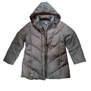 Burberry dark green long coat puffer